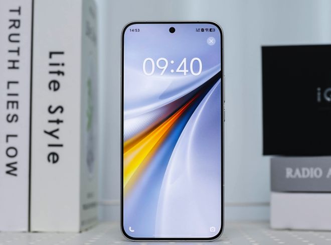 加 15同为直屏旗舰手机配置分析不买错凯发天生赢家iQOO 15 vs 一(图4) 加 15同为直屏旗舰手机配置分析不买错凯发天生赢家iQOO 15 vs 一(图4)